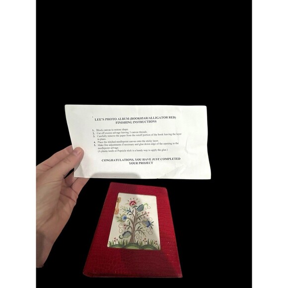 Red Leather Photograph Album for a Needlepoint Canvas by Lee’s Needle Arts NOS - Picture 5 of 8